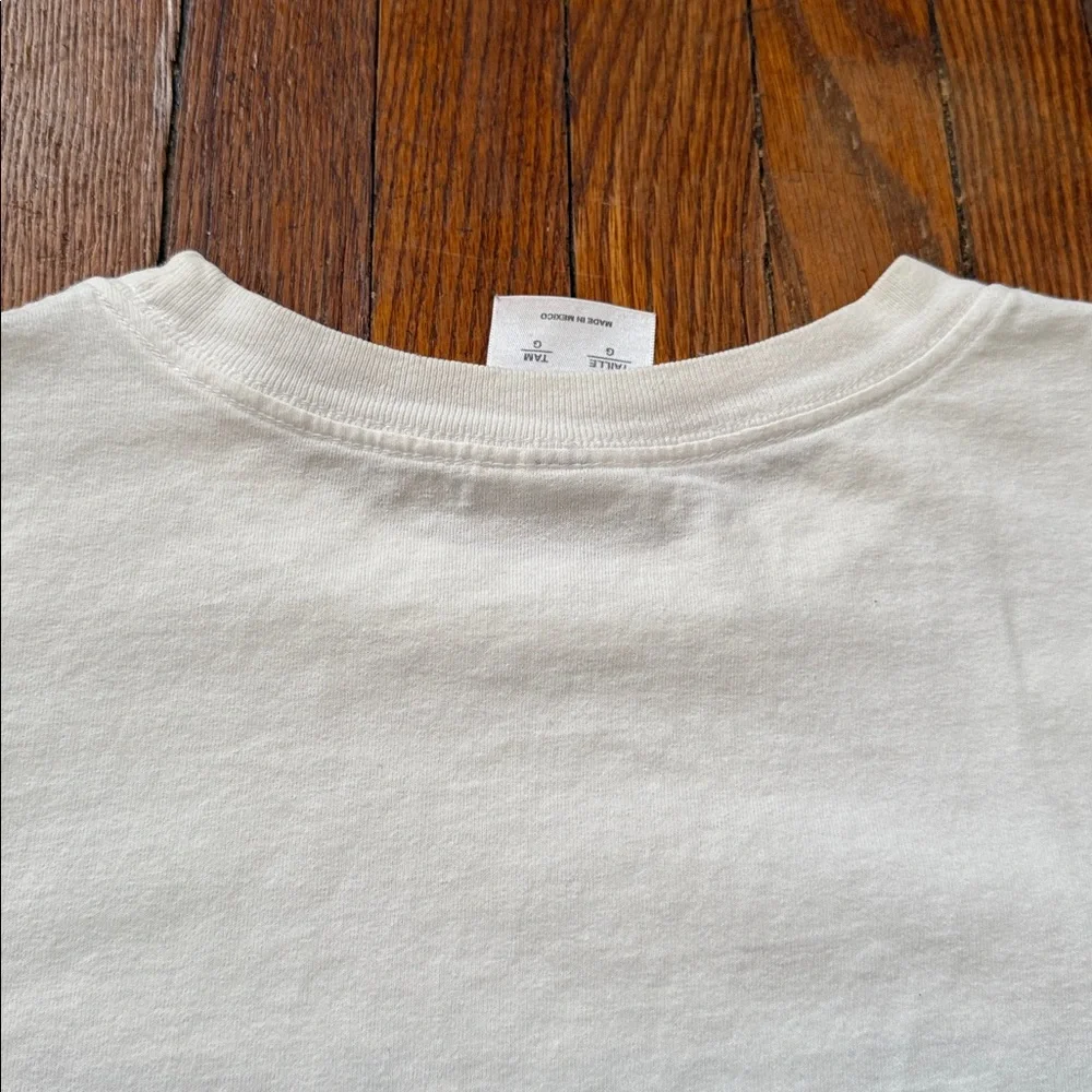 Early 2000’s adidas Vintage T-Shirt - Picture 11 of 11